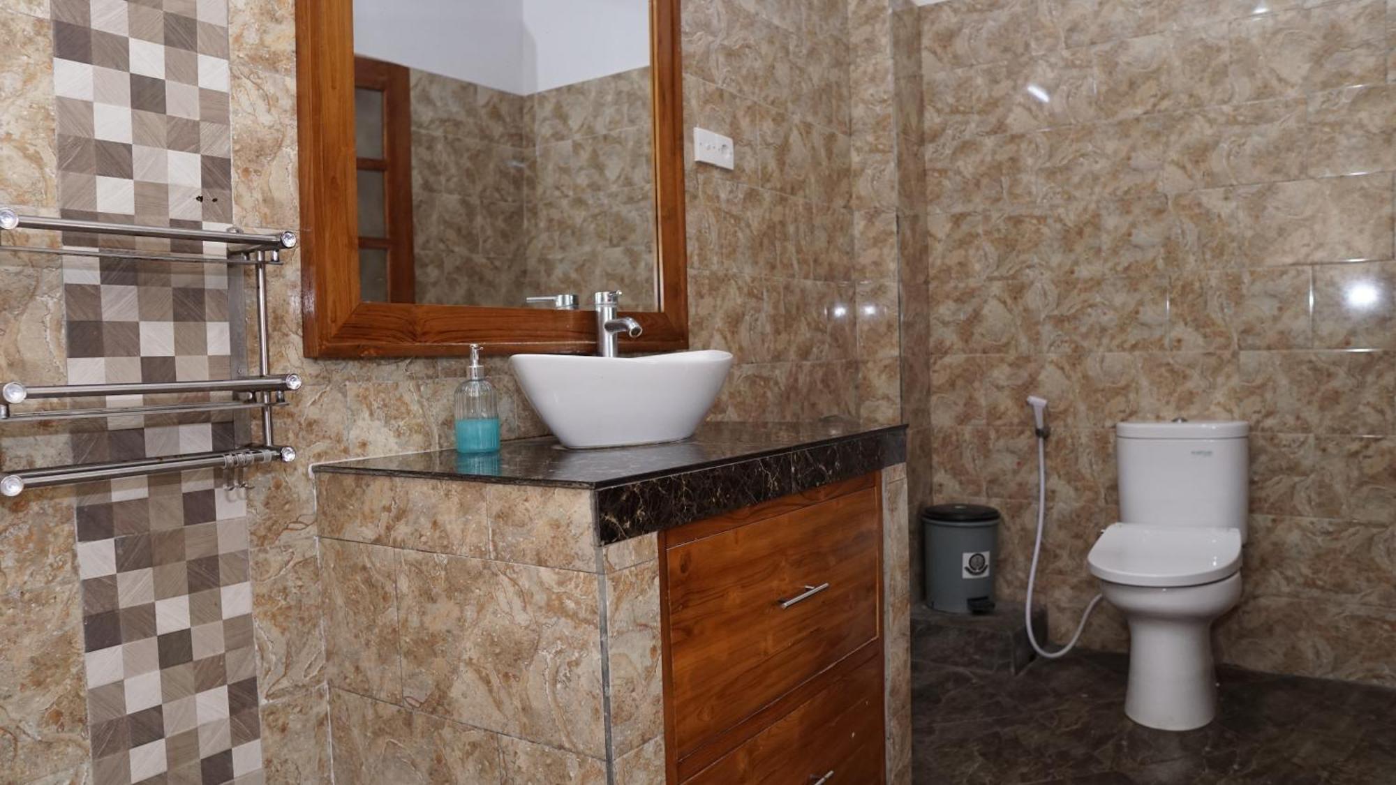 Grand Raka Homestay Lovina Exteriör bild
